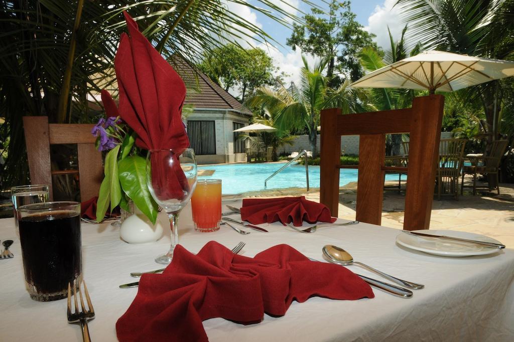 Lotfa Resort Diani Diani Beach Exterior foto