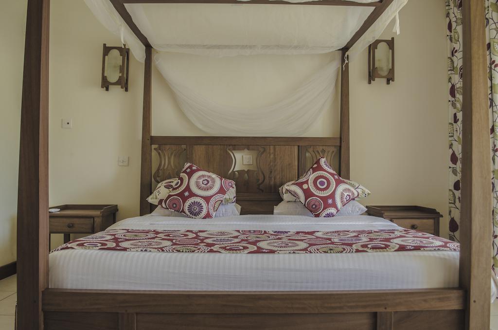 Lotfa Resort Diani Diani Beach Zimmer foto