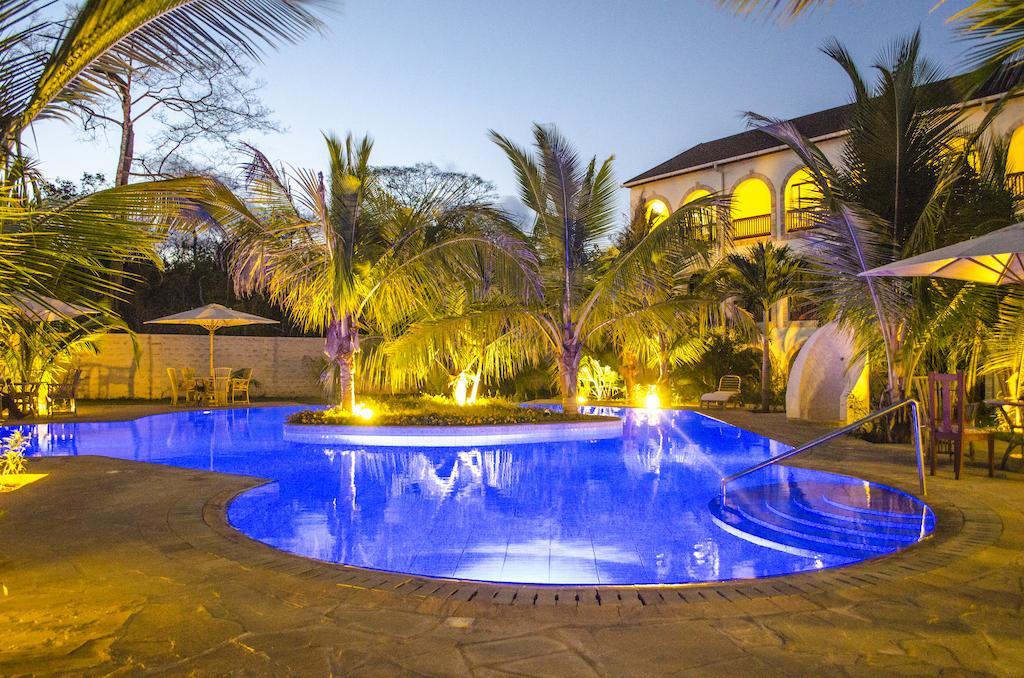 Lotfa Resort Diani Diani Beach Exterior foto